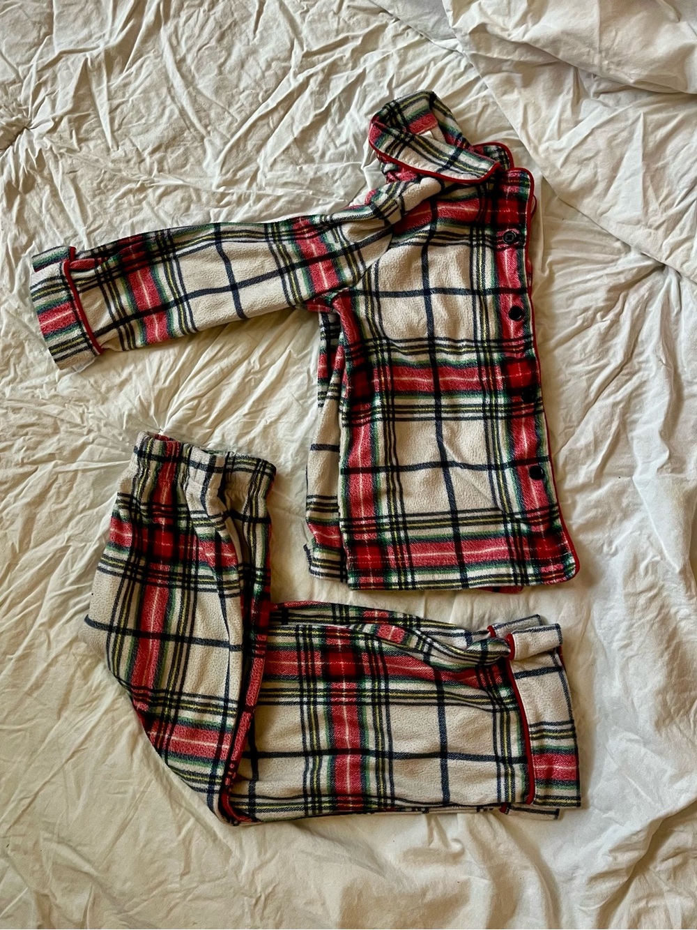 Wondershop Cream, Red, Green & Navy Plaid Fleece Pajama Set